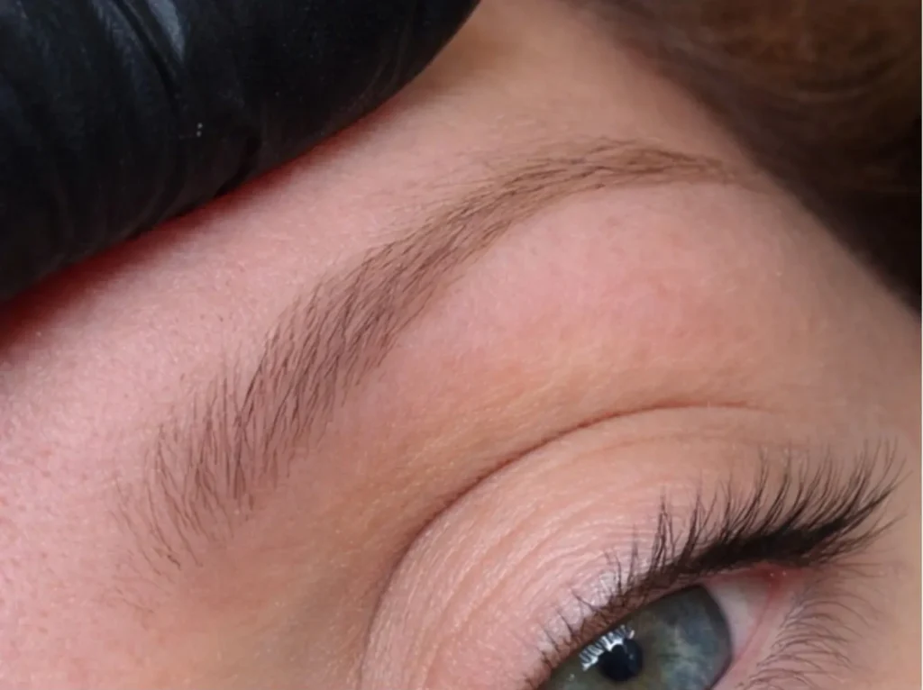 micropigmentación oncologica cejas